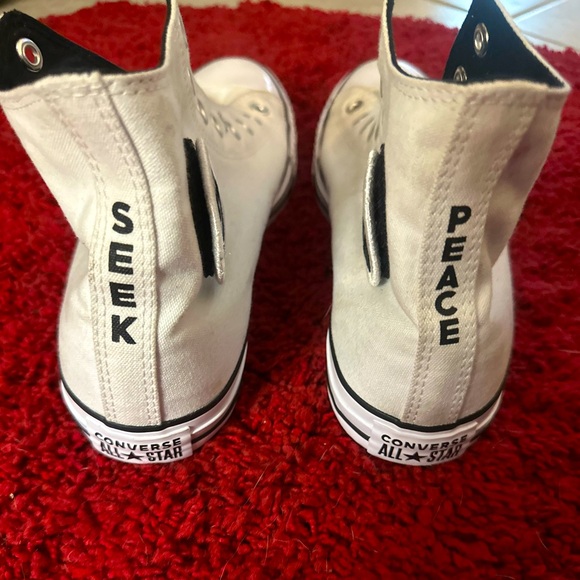 Chuck Taylor All Star High Seek Peace - Picture 2 of 10